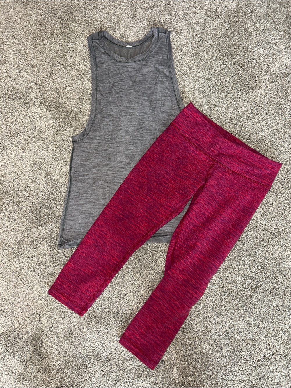 lululemon size 4 set